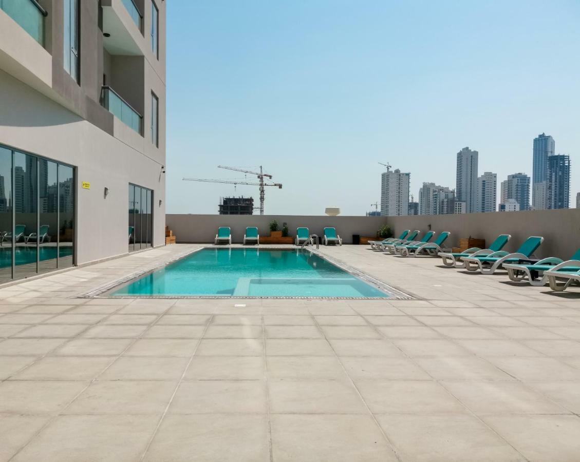 The Spot Residence Manama Exterior foto